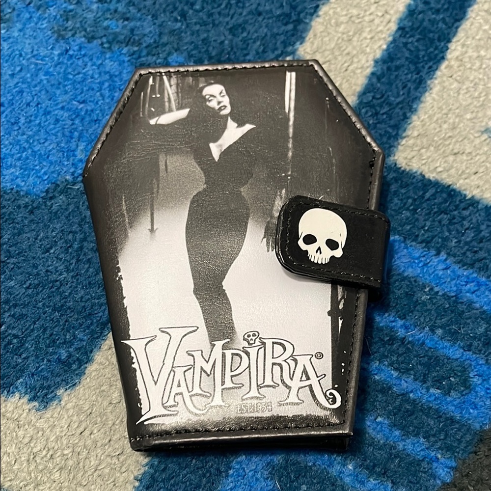 Vampira Coffin Wallet with Skull Accent